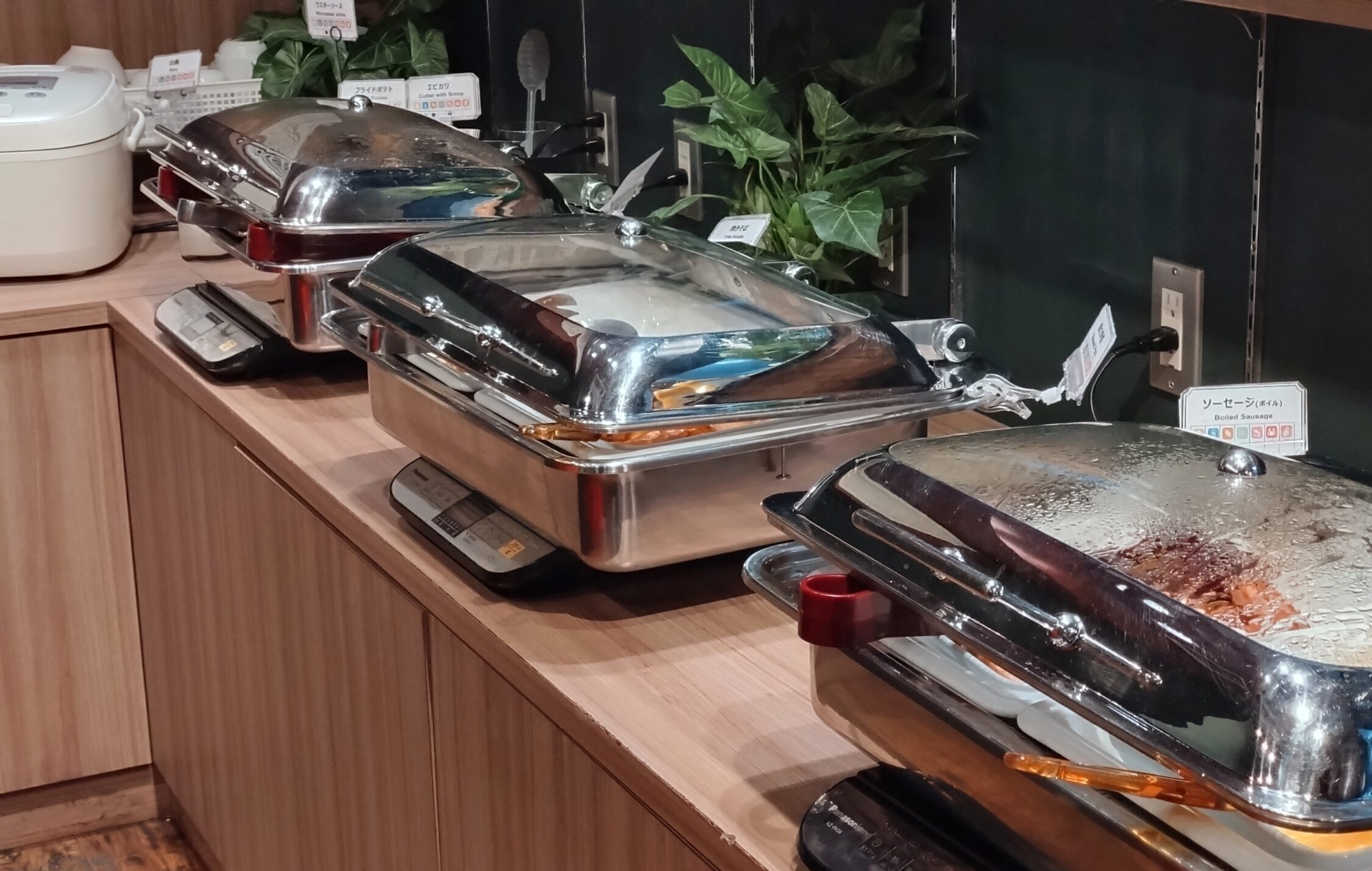 種類豊富なホットミール類