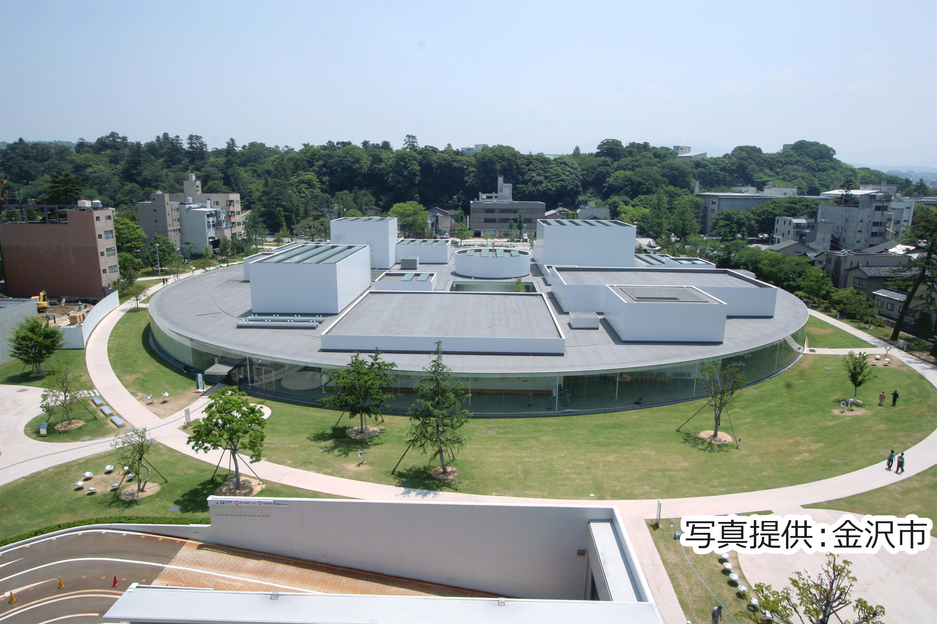 金沢21世紀美術館まで徒歩9分