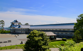 金沢城公園まで徒歩10分