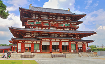 【薬師寺】電車＋徒歩約20分