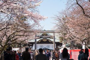 靖国神社